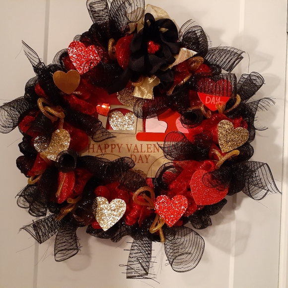 A wreath for any occasion. - Picture 6 of 16